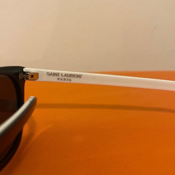 Saint Laurent made in Italy - Picture 4 of 11